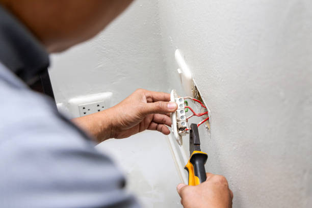 Best Affordable Emergency Electrician  in South Padre Island, TX